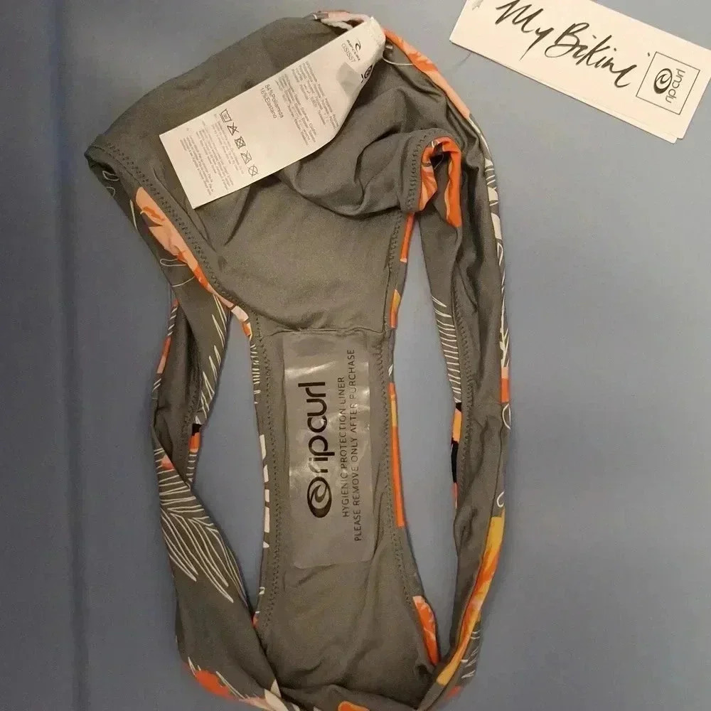 NWT Rip Curl Bikini Bottom - Picture 3 of 3